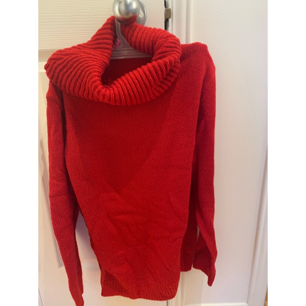 Turtle neck red